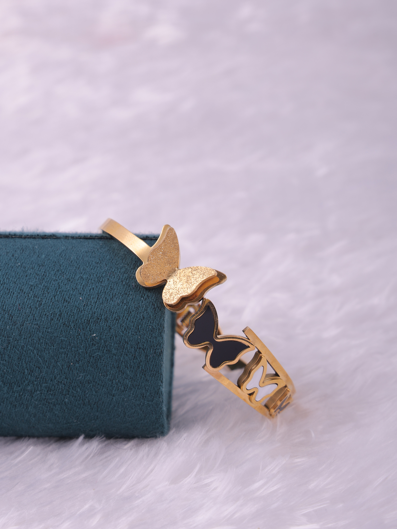 Gold Butterfly Anti-Tarnish Bracelet