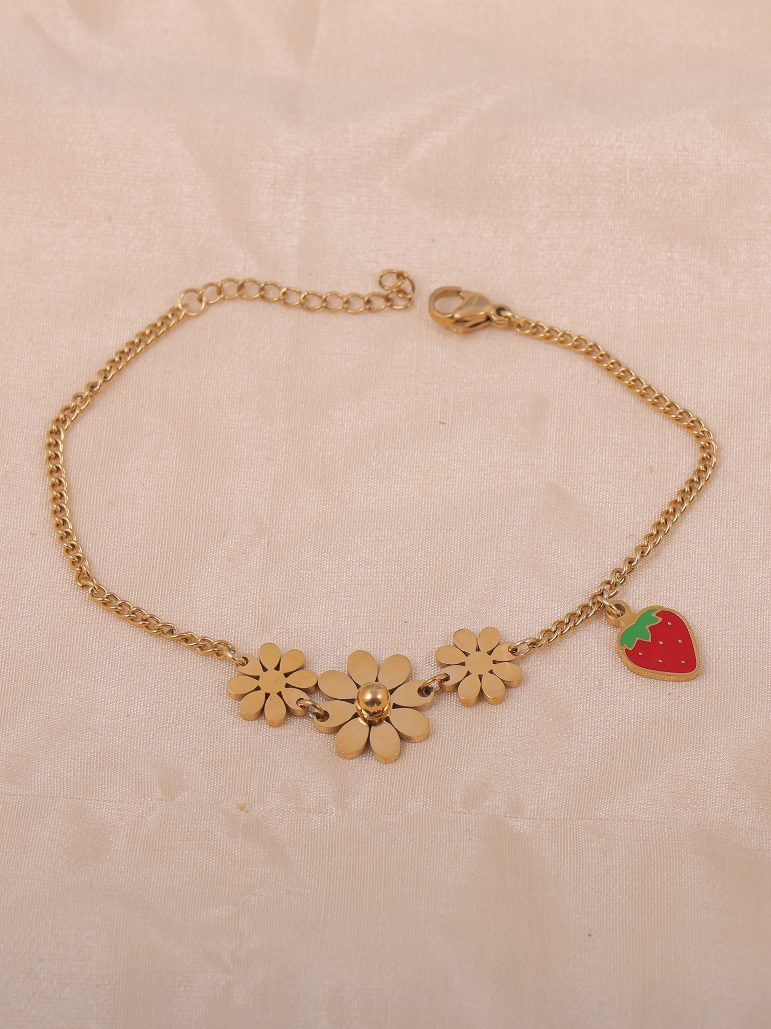 Sweet Bloom Strawberry Anti-tarnish Bracelet