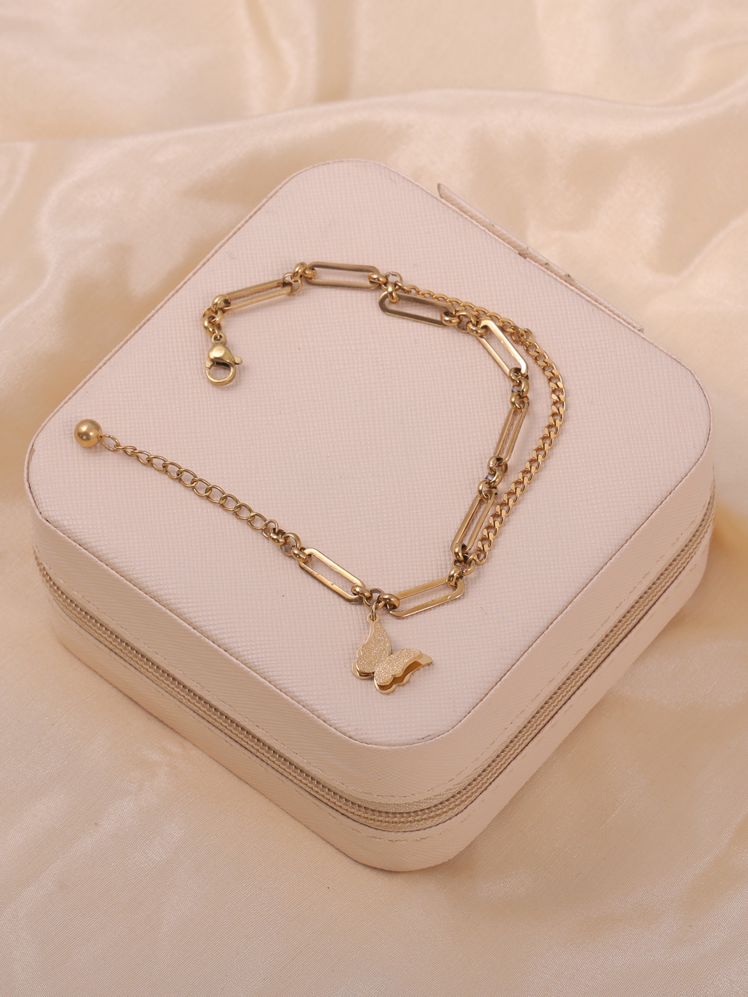 Aurelia Link Butterfly Anti-tarnish Bracelet