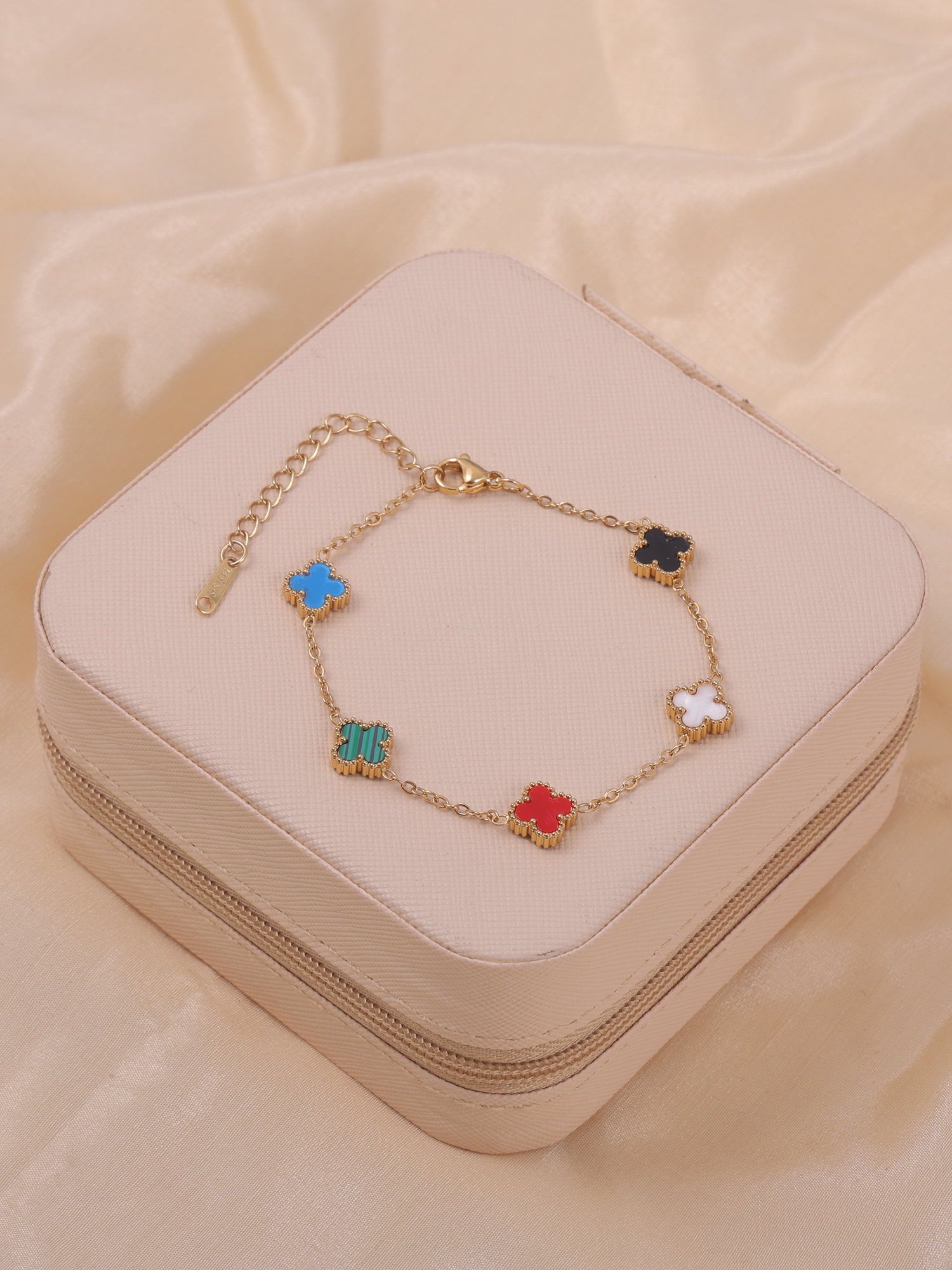 Multi Color Clover Anti-tarnish Bracelet