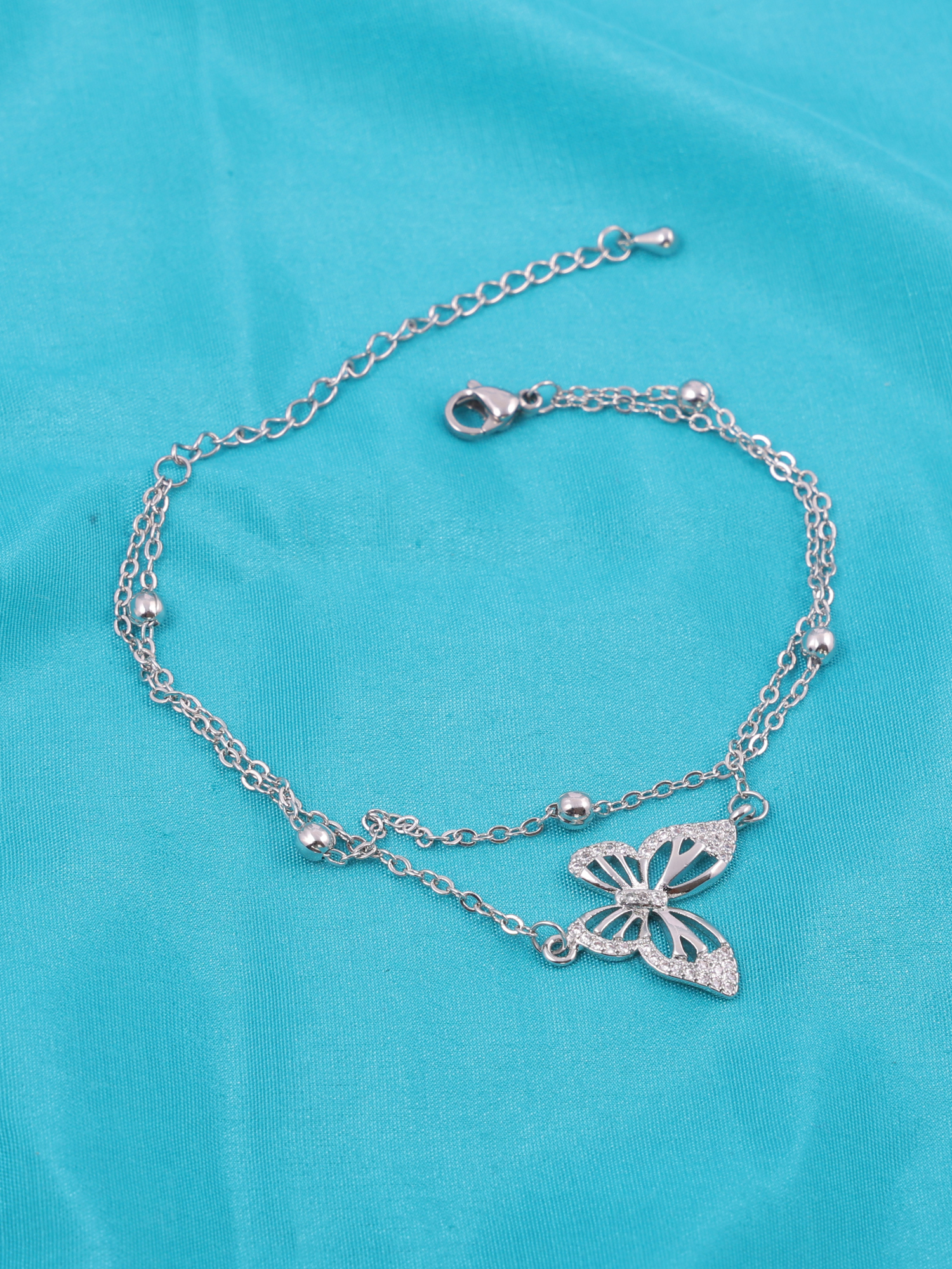 Elegant Butterfly Wings Anti-Tarnish Bracelet with Crystal Detailing