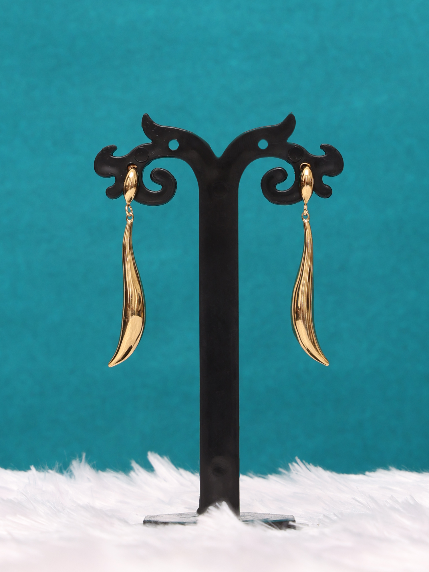 Golden Curve Drop Earrings