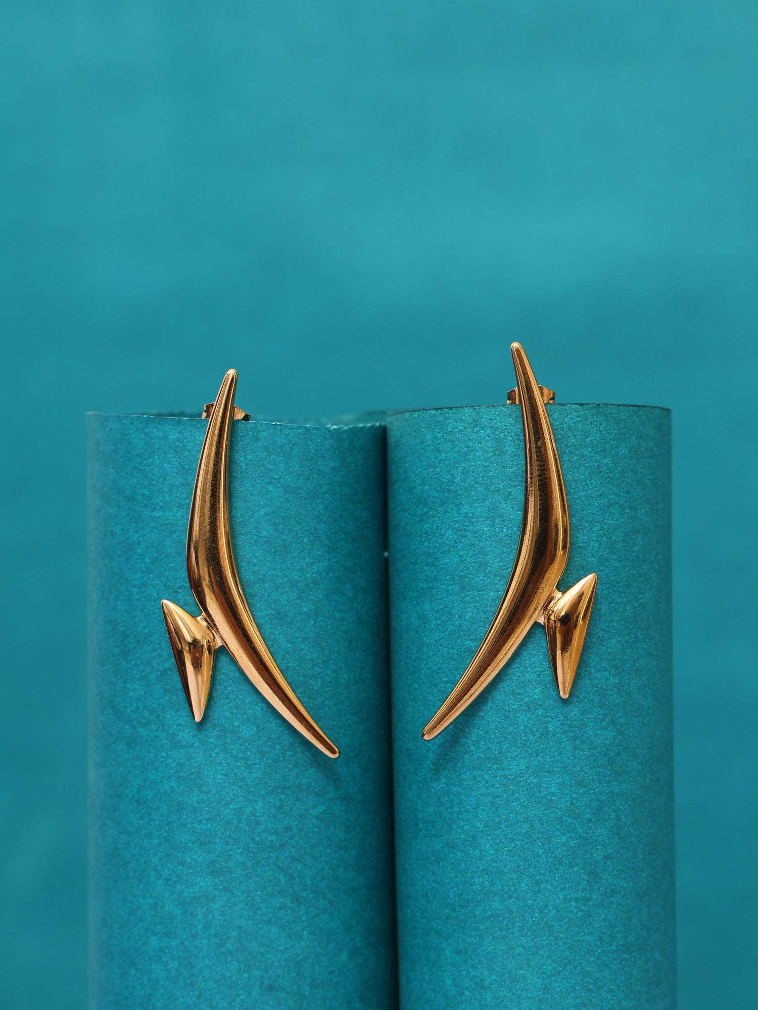 Lightning Curve Anti-Tarnish Statement Earrings