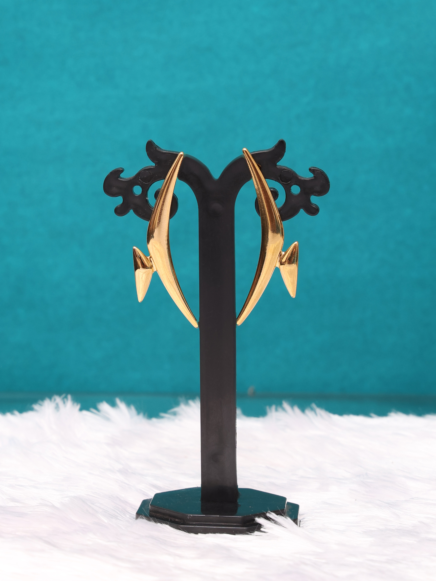 Lightning Curve Anti-Tarnish Statement Earrings