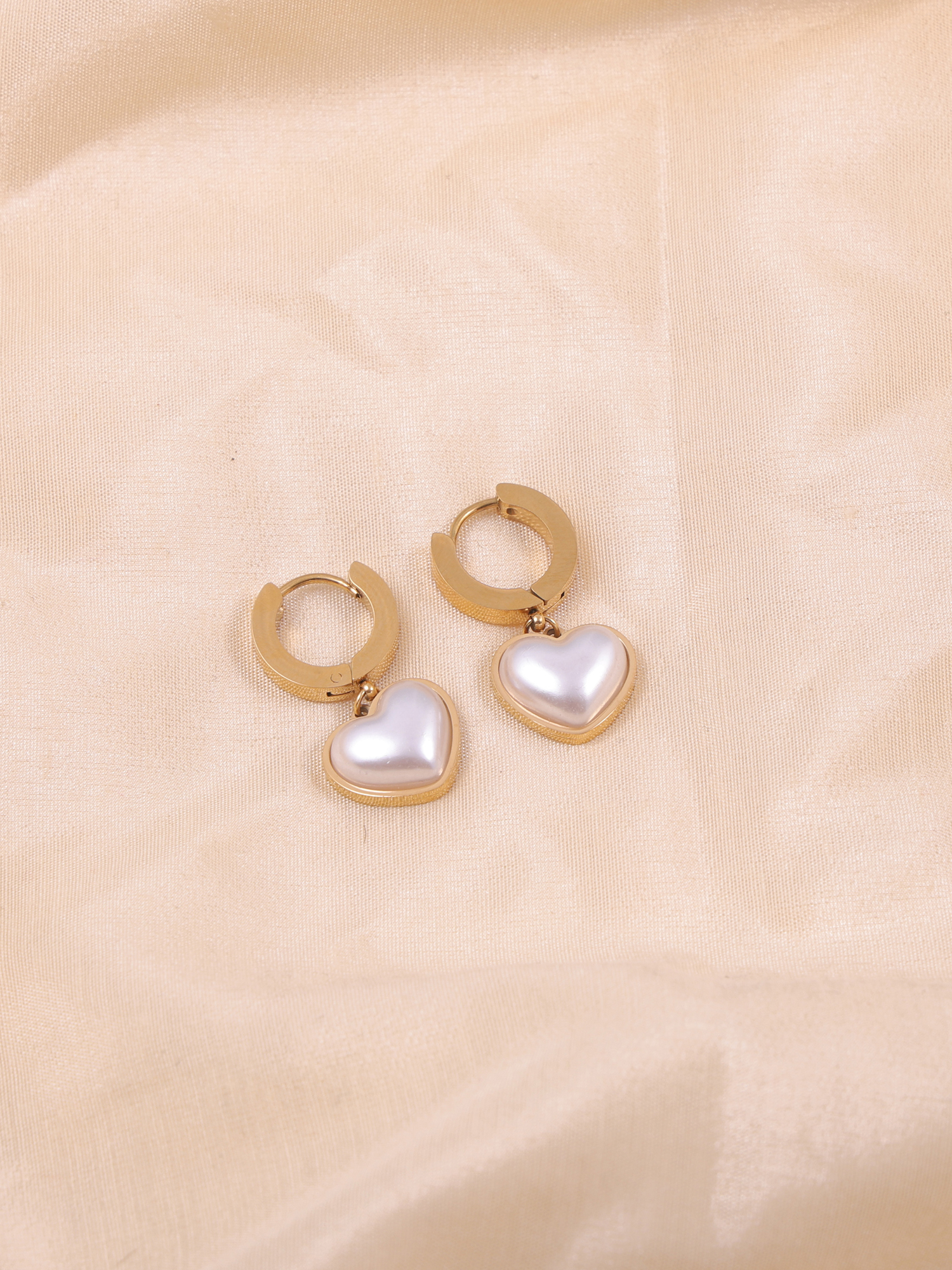 Pearl Heart Anti-Tarnish Hoop Earrings