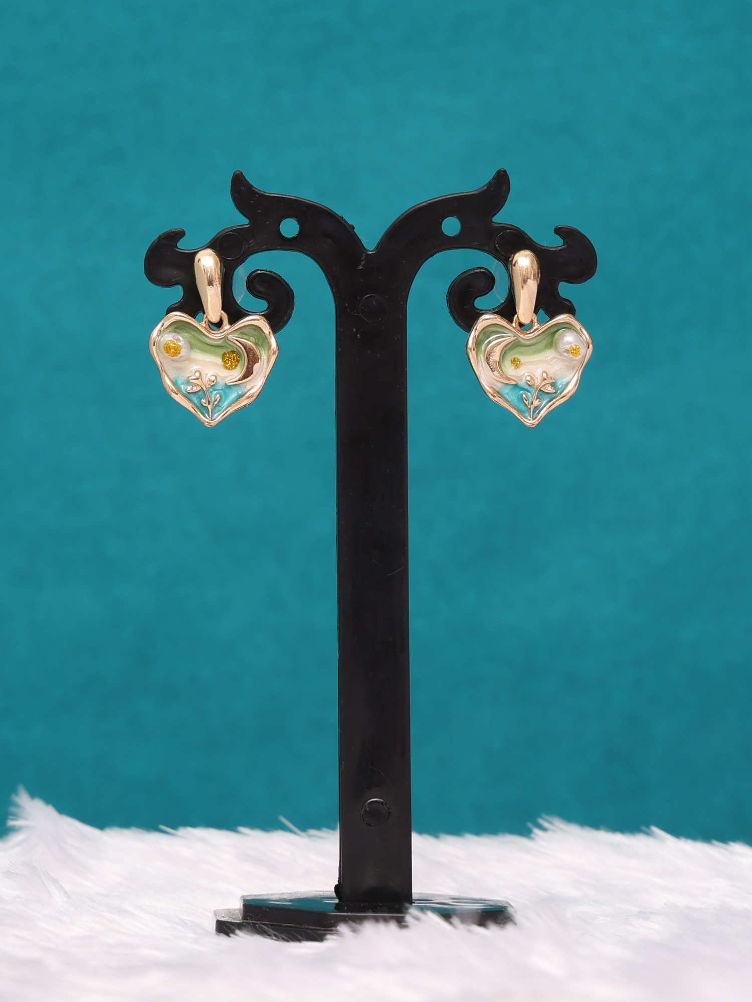 Meadow Heart Anti-Tarnish Earrings