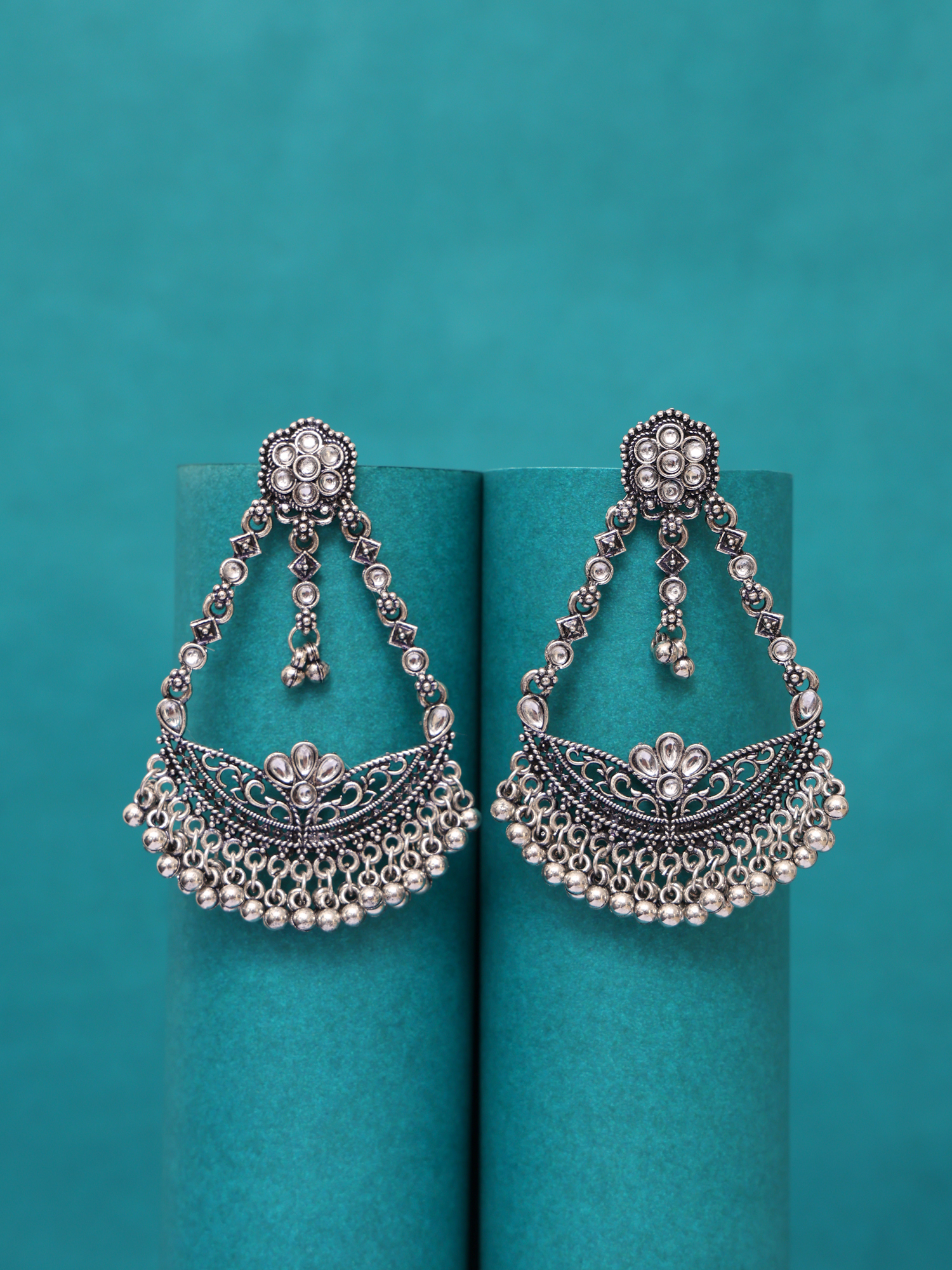 Zariya Kundan Oxidised Chandbali Earrings