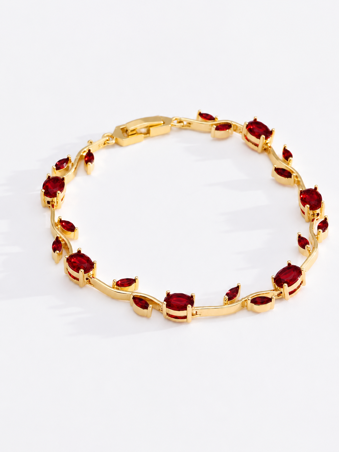 Rivaaya Tulip Red Anti-Tarnish Bracelet