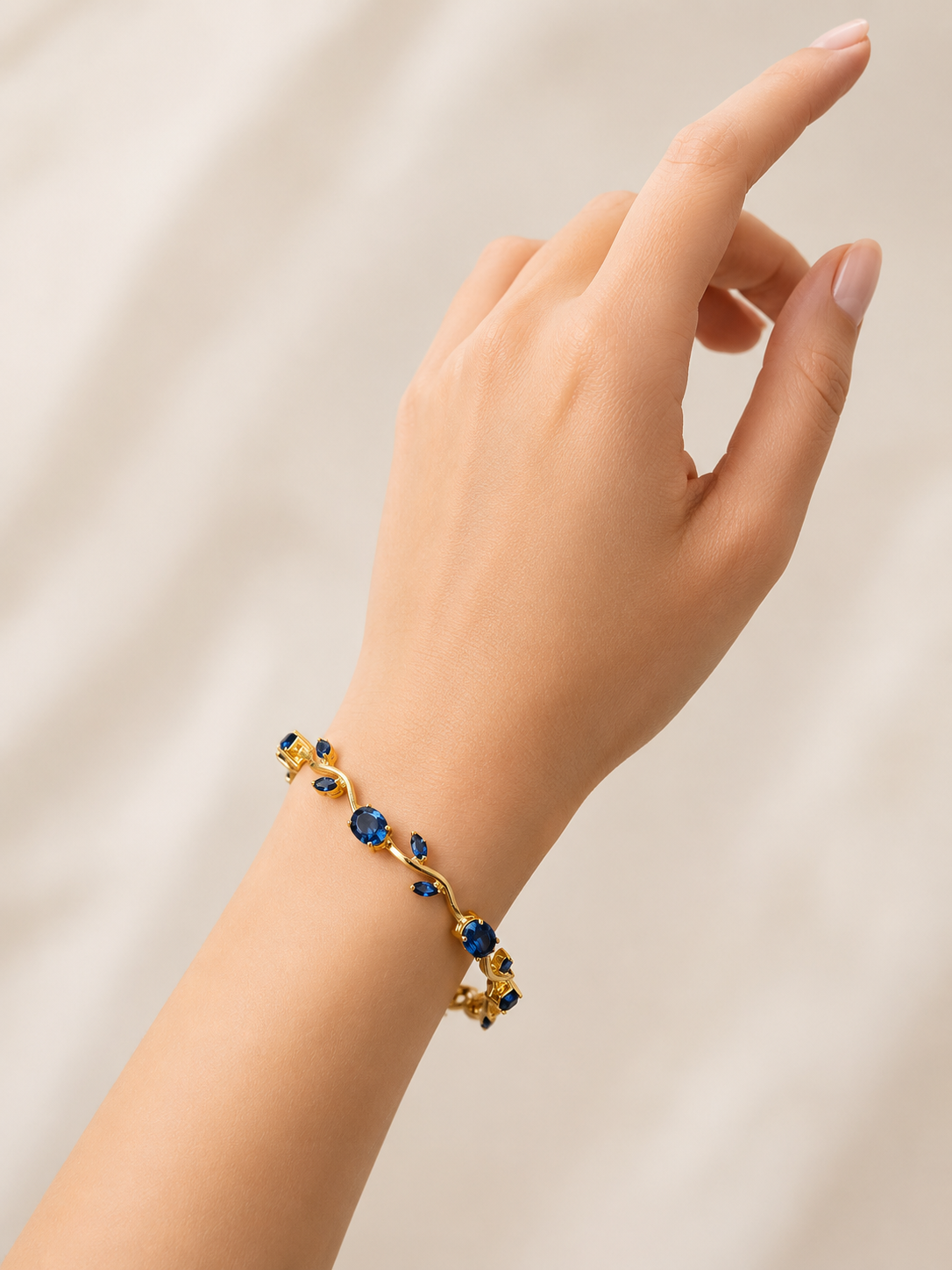 Rivaaya Tulip Blue Anti-Tarnish Bracelet