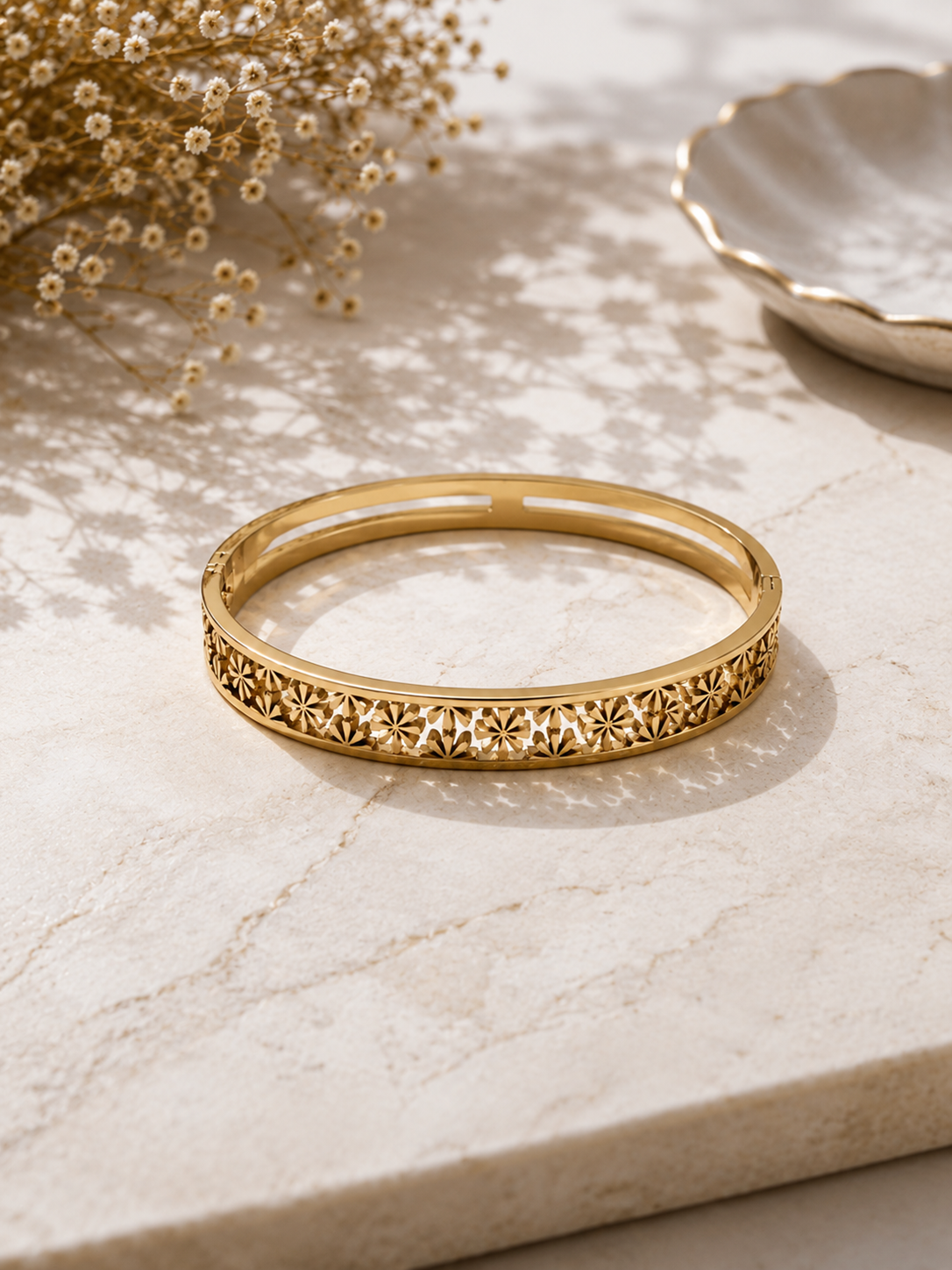 Rivaaya Floral Aura Anti-Tarnish Gold Bracelate