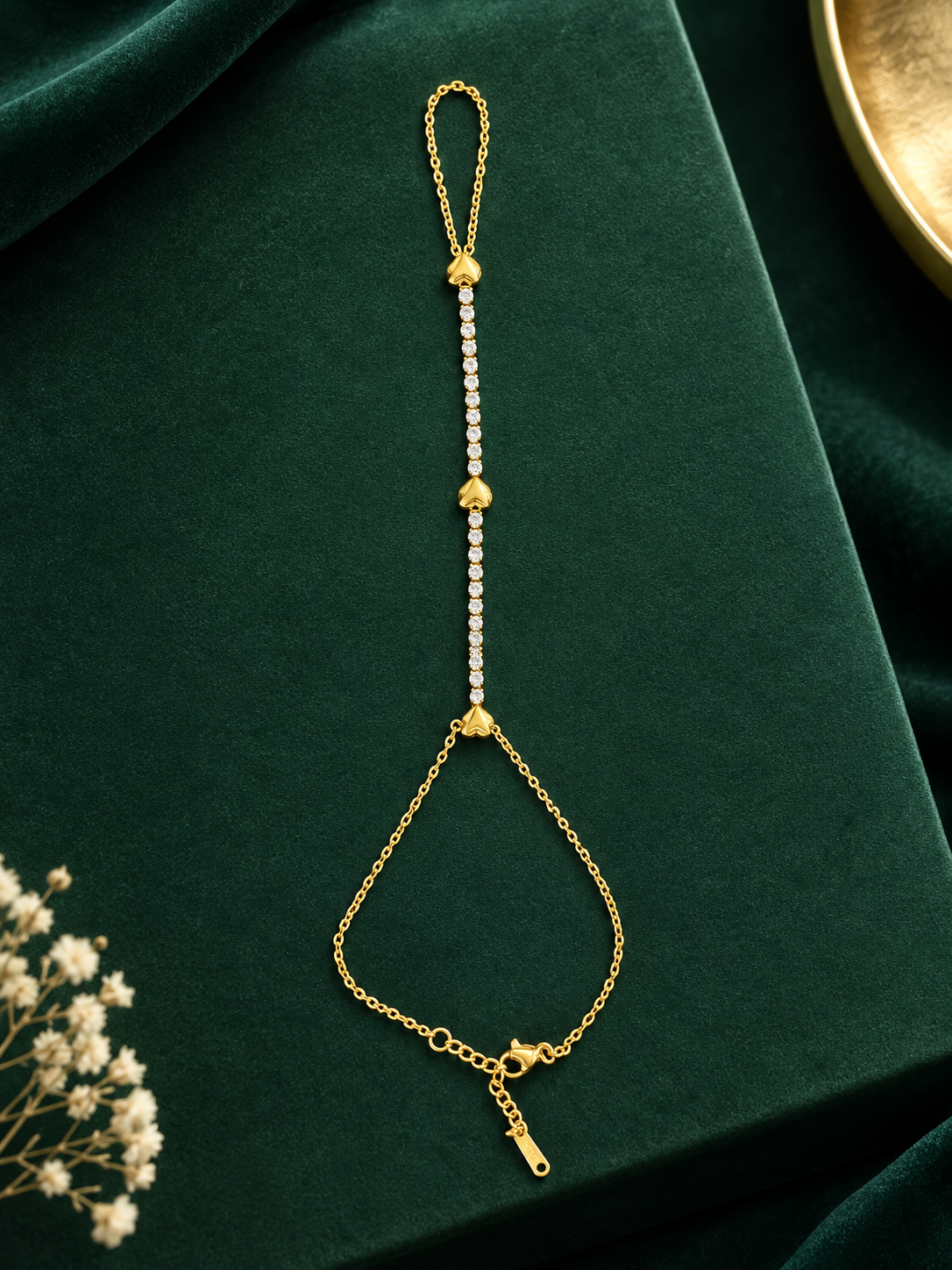 Amora Heart Sparkle Anti-Tarnish Gold Hand Chain