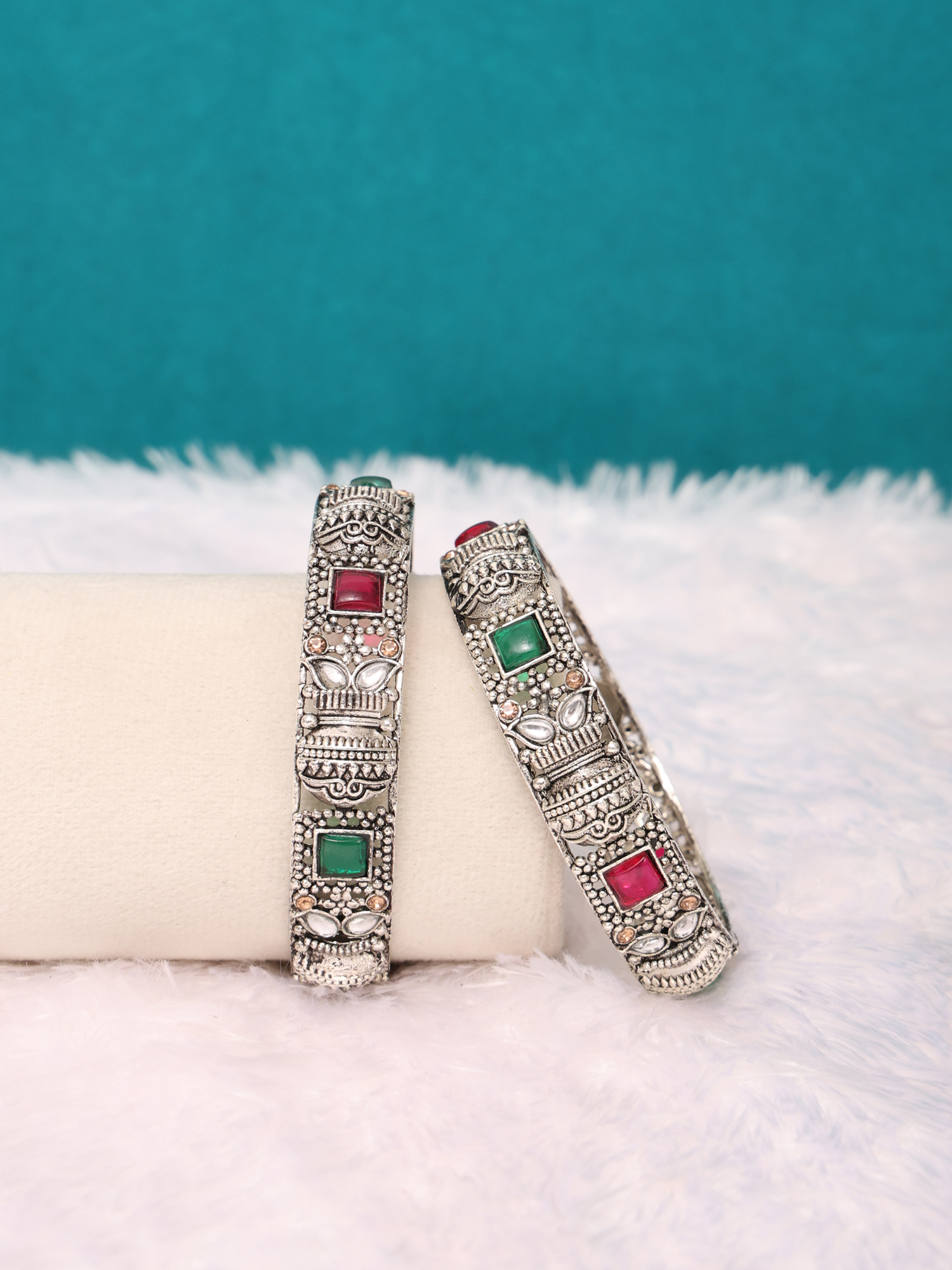 Vintage Royal Kundan Oxidized Silver Bangles