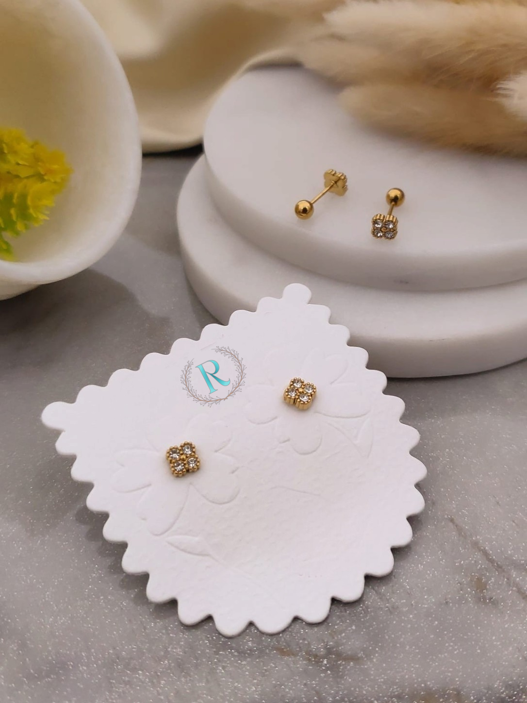 Mini Clover Sparkle Anti-Tarnish Stud Earrings