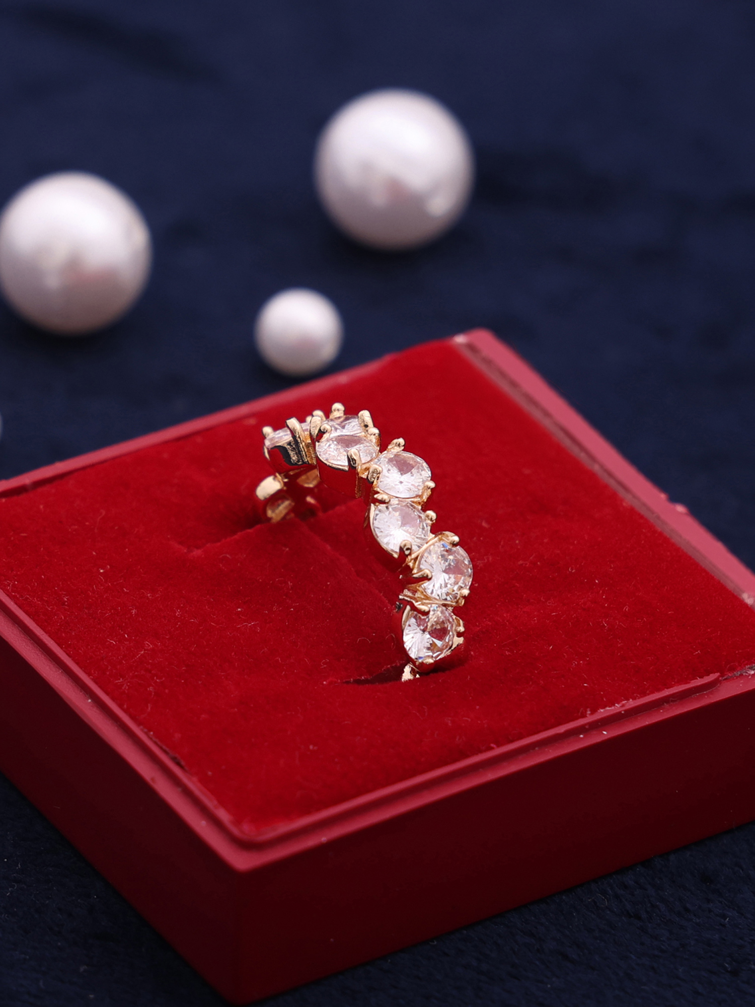 Spark Crown Crystal Ring