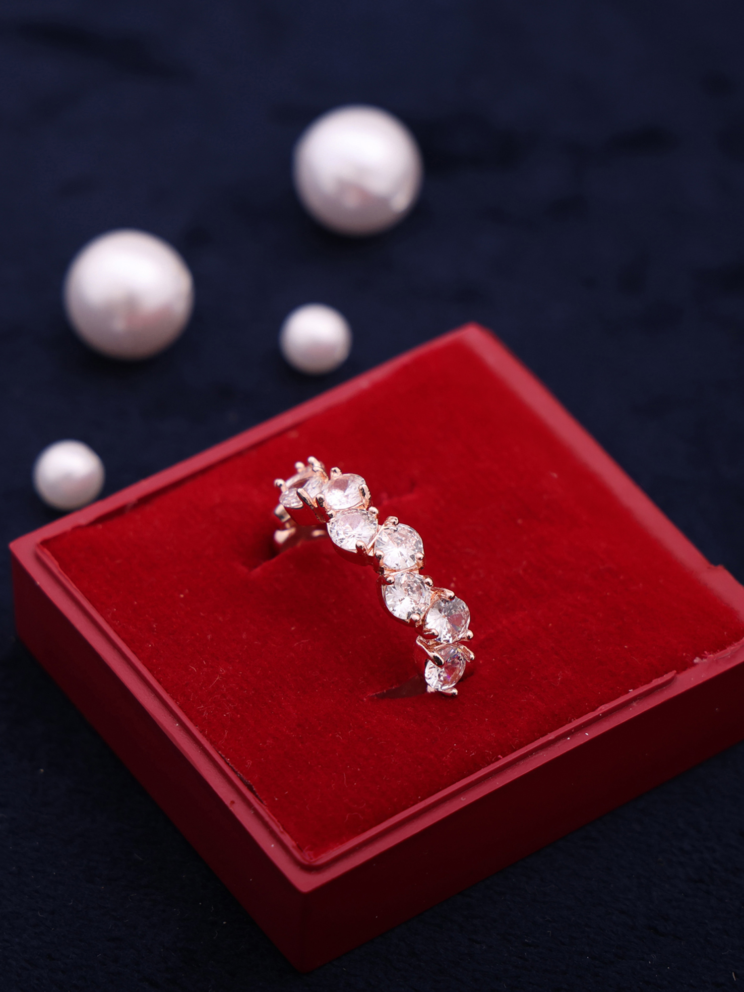 Spark Crown Crystal Ring