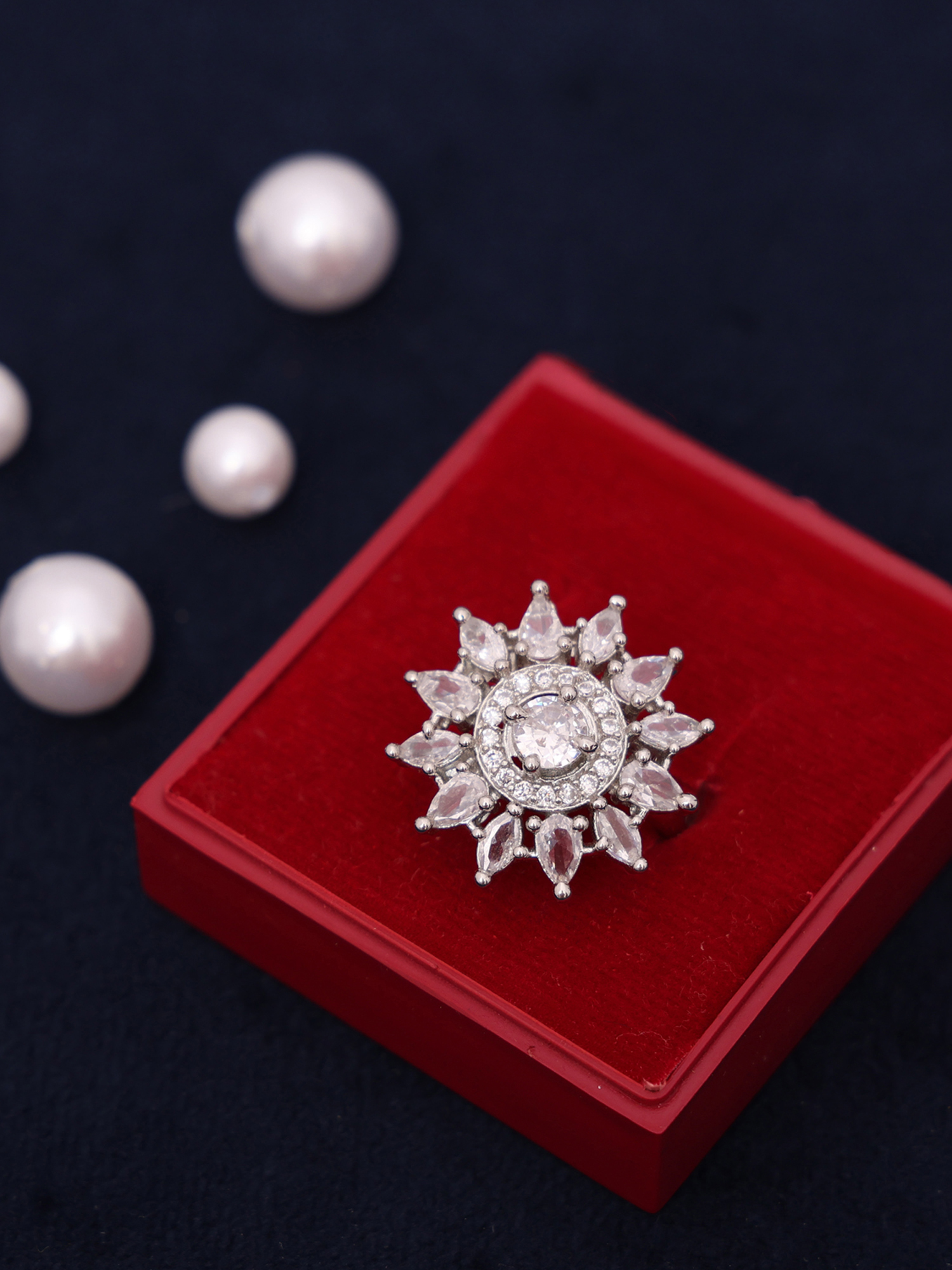 AD Diamond Royal Bloom Ring