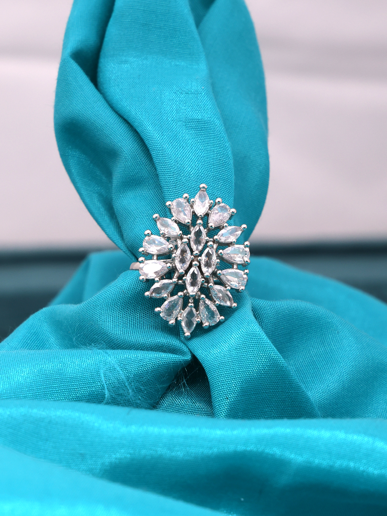 AD Diamond Luxe Blossom Ring