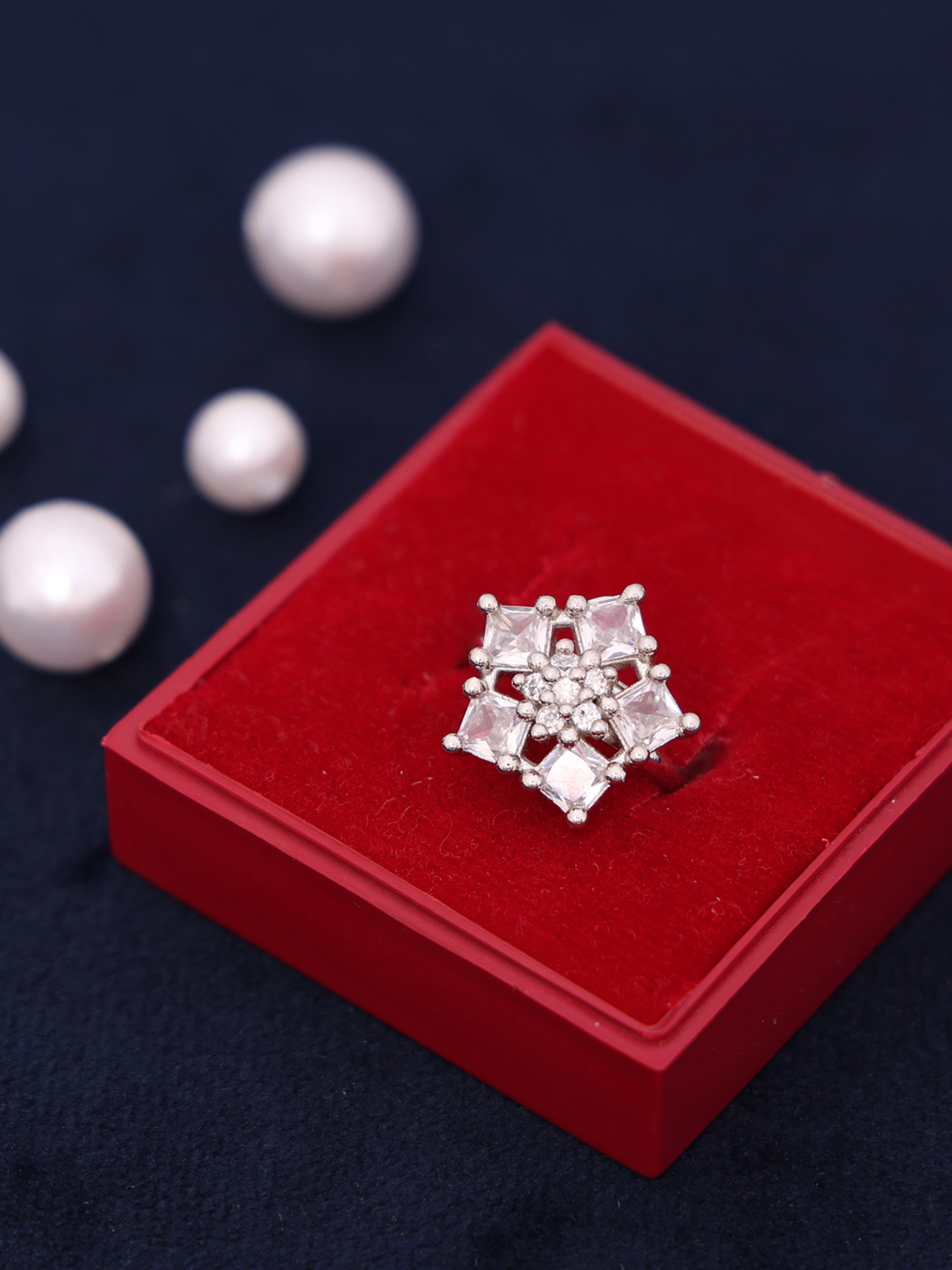 AD Diamond Star Bloom Ring
