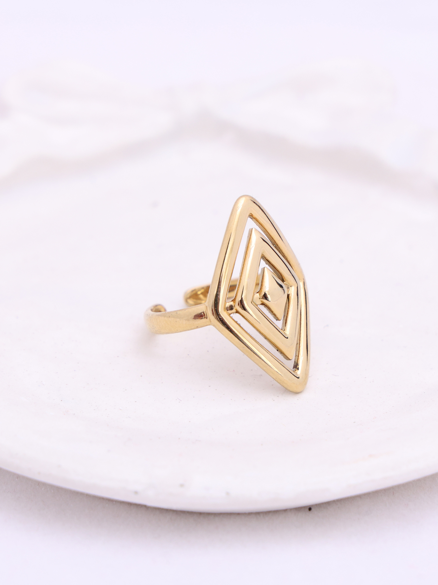 Geometric Gold Anti-Tarnish Ring