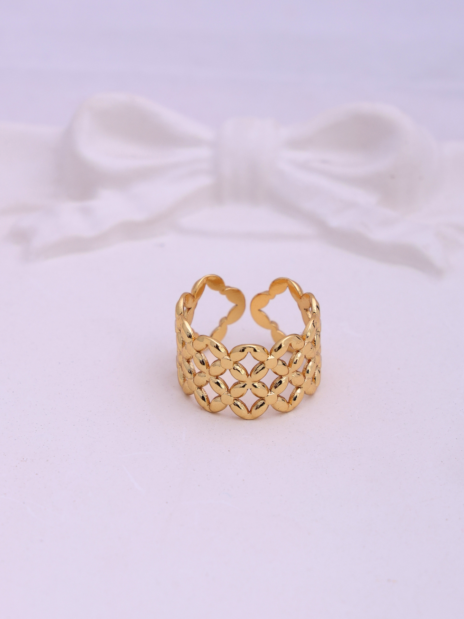 Anti-Tarnish Floral Gold Band Ring