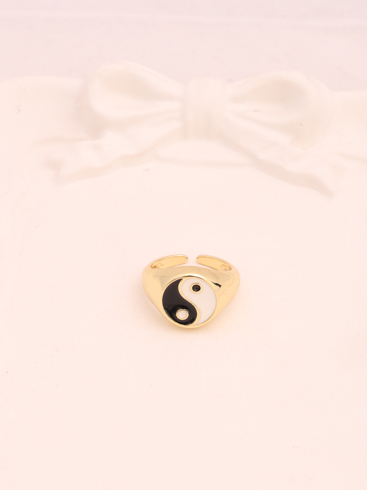 Anti-Tarnish Yin Yang Adjustable Ring