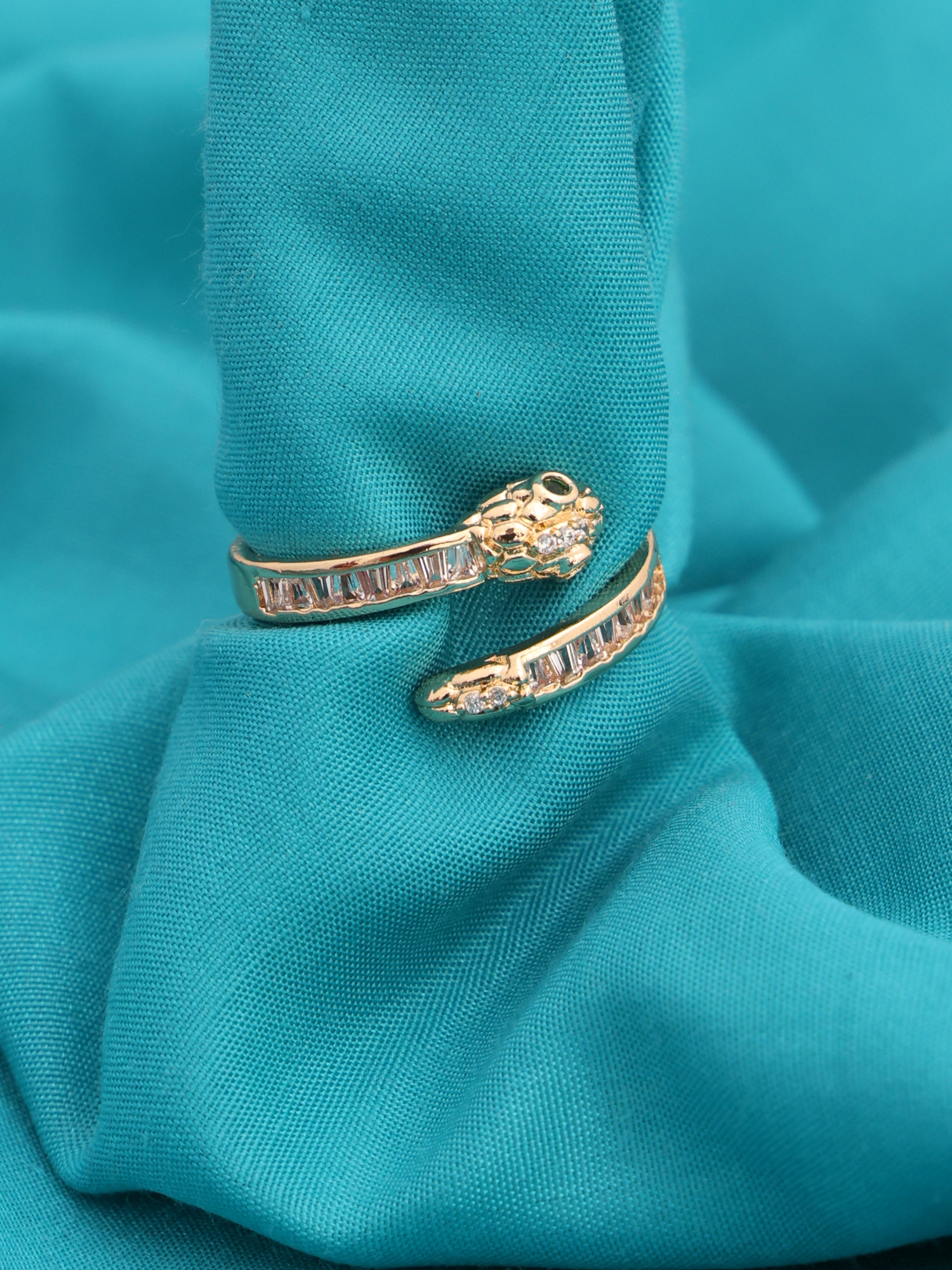 Anti-Tarnish Crystal Snake Adjustable Ring