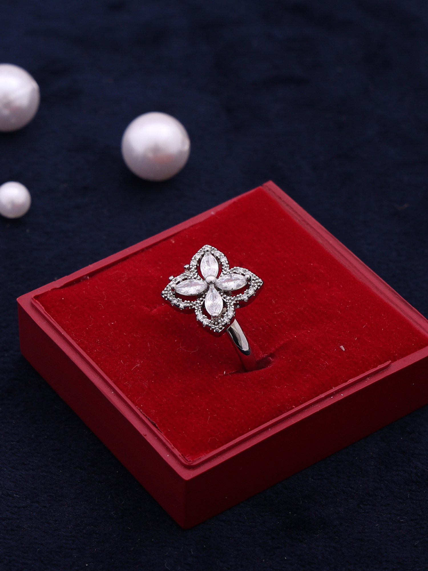 Anti-Tarnish Rotating Floral Crystal Spinner Ring