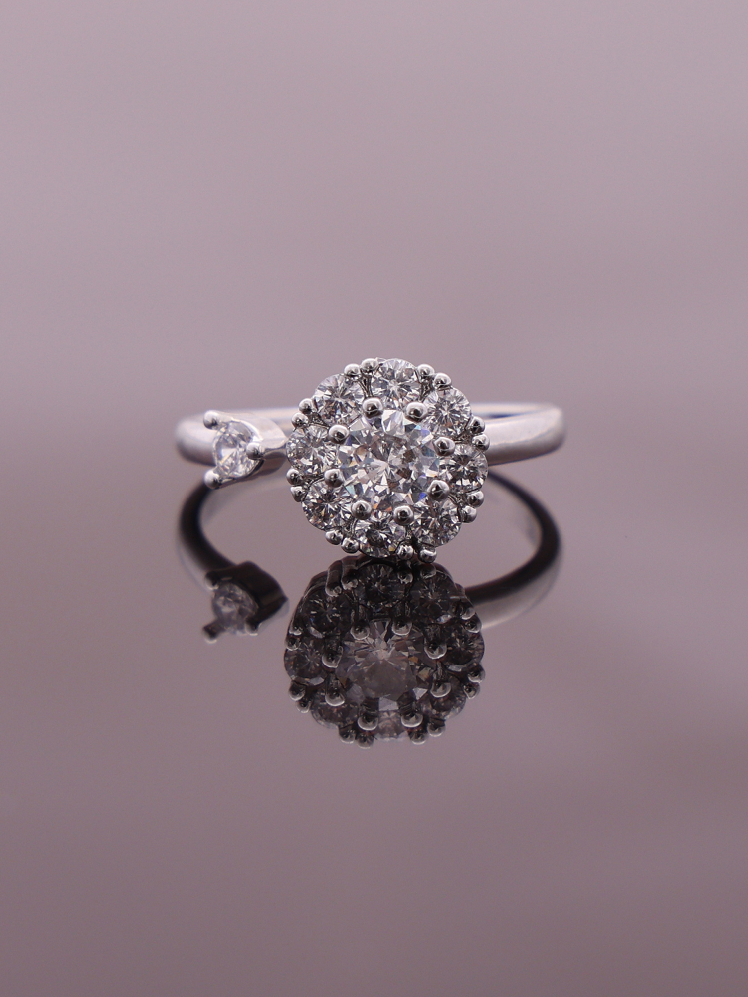 Anti-Tarnish Rotating Halo Crystal Spinner Ring