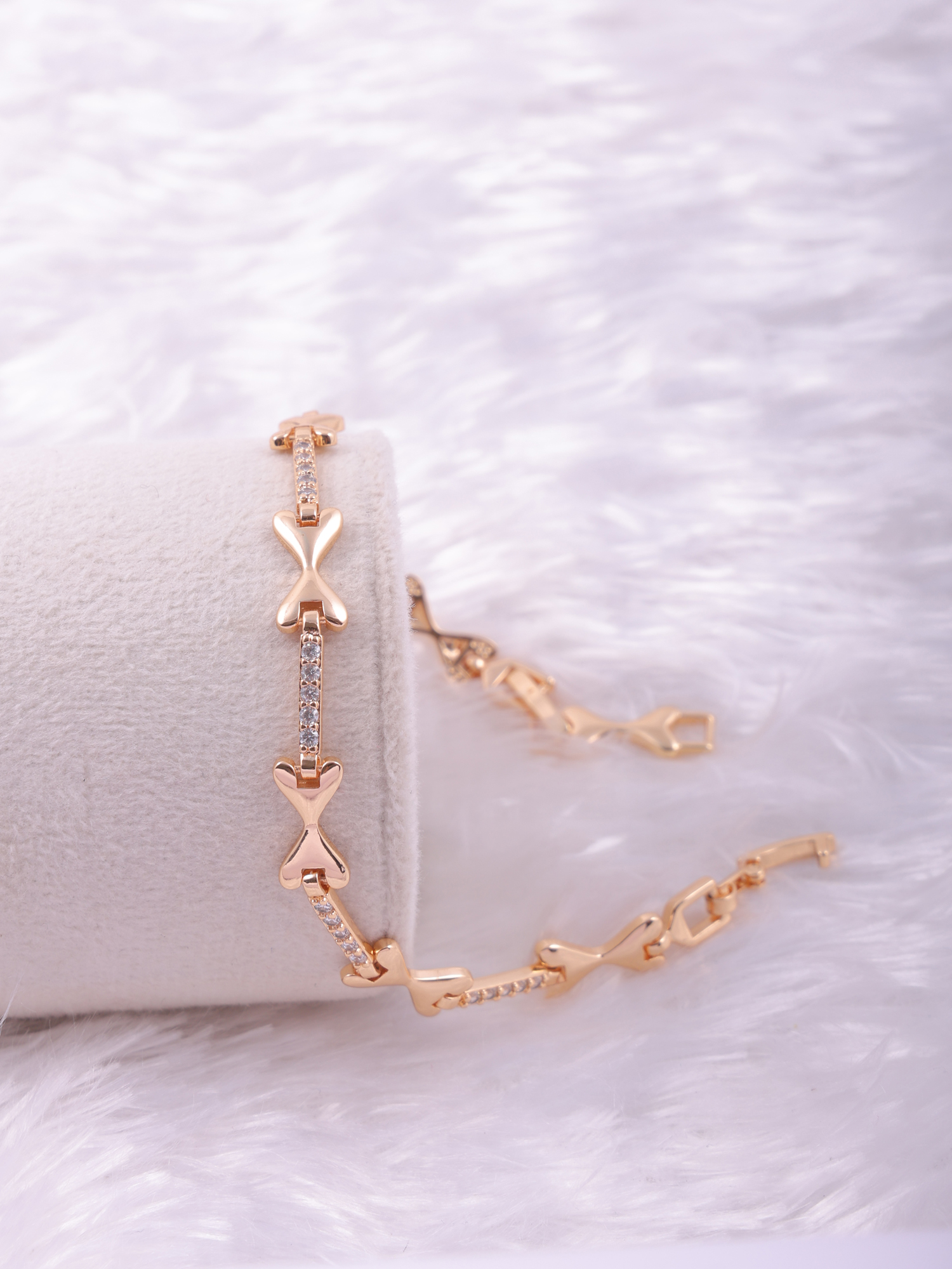 Elegant Heart Link AD Diamond Bracelet