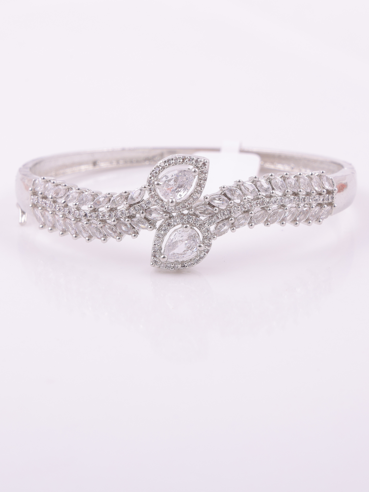 Elegant Leaf Motif AD Diamond Bracelet
