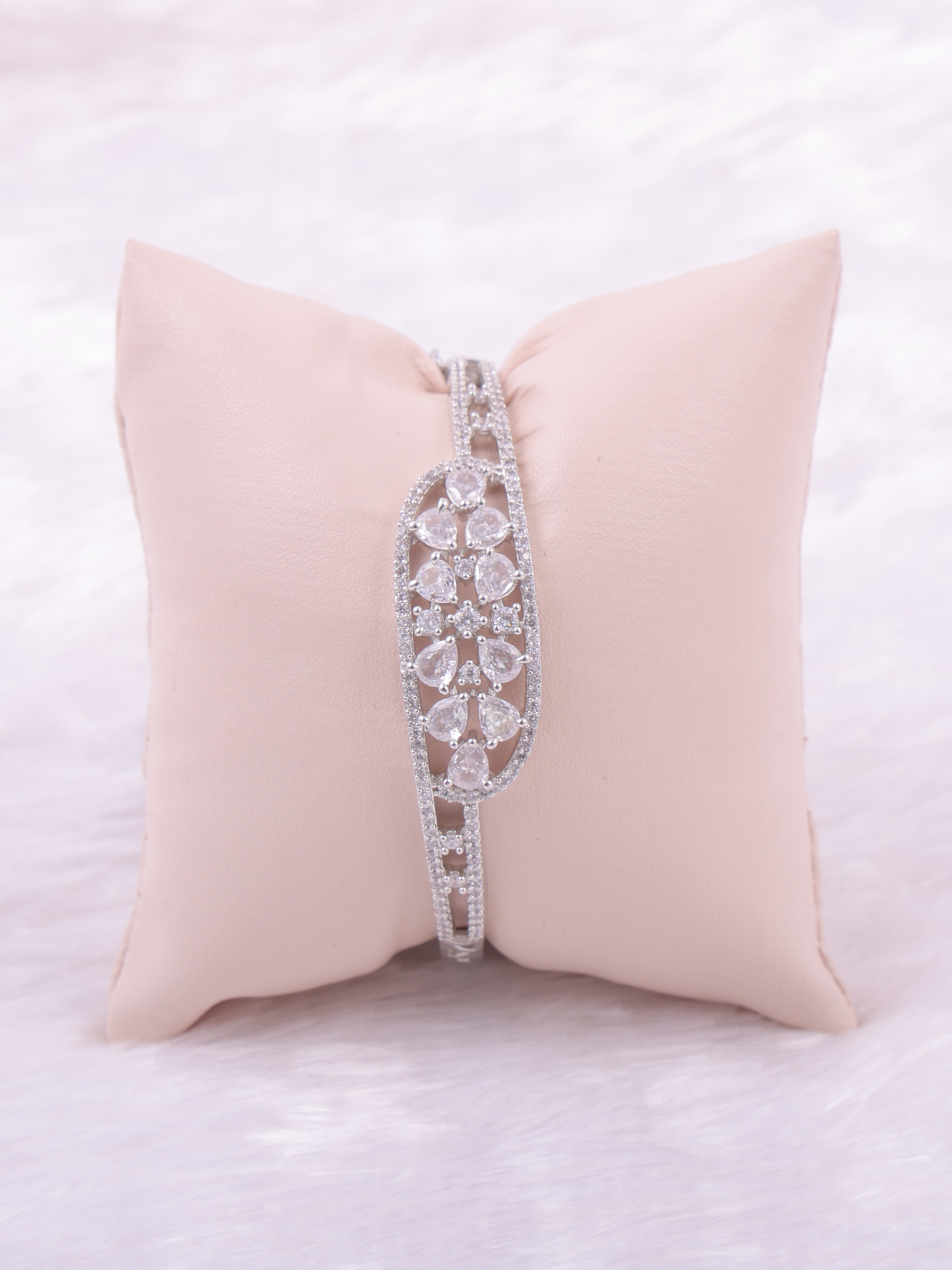 Oval Floral AD Diamond Bracele