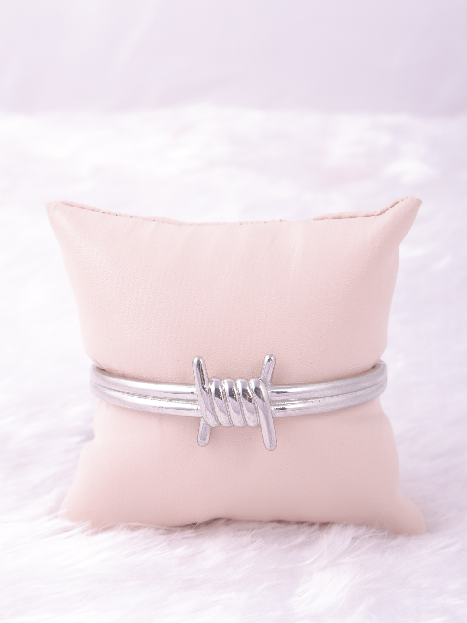 Silver Wire Knot Anti-Tarnish Bracelet